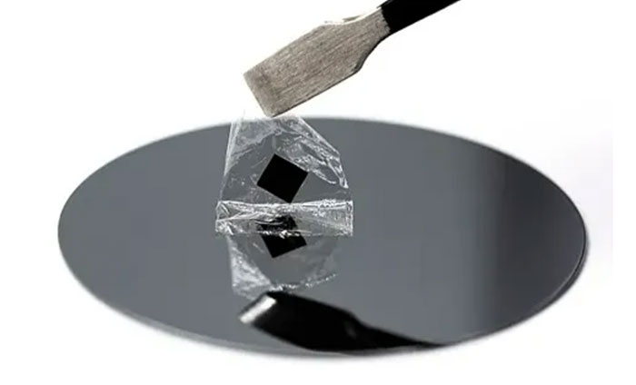 Perovskite silicon crystal
